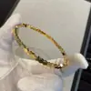 Pulsera de Panal CNC de Lujo de Gama Alta con Baño de Oro Rosa, Diseño de Panal Ondulado en Forma de Diamante, Venta Directa del Fabricante