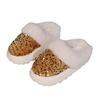 Zapatillas de algodón Mao Mao de comercio exterior transfronterizo para mujer, invierno 2024, nuevas zapatillas de felpa con taladro para el hogar, al por mayor