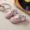 Zapatillas de Entrenamiento Alemanas para Niños 2026 Primavera/Otoño Nuevo Estilo Coreano Zapatos Dopamina Forrest Gump para Niñas Suela Suave Zapatos Deportivos para Correr Modernos