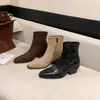 Botines cortos personalizados de 9 cm de altura, punta fina, nuevos botines casuales ajustados para otoño e invierno 2026 con tacones gruesos, versátiles botas tipo Martin