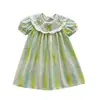 Vestido de niña con cuello Peter Pan, lazo bordado y manga corta, estilo verano 2026, rayas coloridas, dulce vestido de princesa, versión coreana