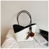 Bolso de Mano de Comercio Exterior de Alta Calidad para Mujer, Nuevo Modelo 2026, Bolso de Hombro de Lujo de Nicho, Bolso de Axila para el Trabajo Diario, Moderno