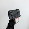 Nova Moda 2024 Bolsa de Corrente Rombos Relevados Linda Bolsa de Ombro Transversal Texturizada Pequena Bolsa Quadrada Estilo Western Tendência