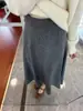 ¡Muy recomendable! Falda midi de punto suave y cómoda para mujer, perfecta para otoño e invierno. Presenta una cintura elástica para un ajuste cómodo, un efecto adelgazante y un diseño versátil de pierna recta.