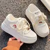 Nuevos Zapatos Deportivos de Malla Transpirable Verano 2025 Forrest Gump Zapatos Casuales para Mujer Aumentan la Altura Personas Bajas Suela Gruesa Antideslizantes Zapatos de Papá