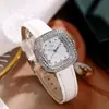 Nuevo Reloj de Moda Transfronterizo para Mujer Incrustado de Diamantes con Diseño de Cielo Estrellado, Correa Creativa de Cuero, Reloj de Pulsera Cuadrado Versátil de Cuarzo para Mujer