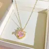 Colar Clássico de Trevo de Quatro Folhas em Aço Titânio Mais Vendido para Mulheres, Design de Nicho, Luxo Leve, Corrente de Clavícula Totalmente Cravejada com Zircônia Diamante