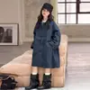Gabardina de otoño para niña, de longitud media, nuevo estilo 2026, prenda exterior de otoño holgada estilo coreano, top tipo chal moderno