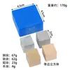 Grupo cúbico de 2,5 cm, 2 cm, cobre, hierro, aluminio y madera, medición de densidad de sustancias físicas, tamaño grande, mismo volumen, diferente masa.