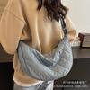 Bolso Bandolera Tipo Dumpling de Gran Capacidad Nuevo Otoño e Invierno 2026, Bolso de Hombro Acolchado Casual de Moda, Bolso de Viaje de Alta Gama para Mujer