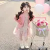 Conjunto de chaqueta suéter rosa estilo coreano para niña con falda floral, nuevo conjunto de dos piezas de otoño 2026 para niñas pequeñas