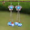Pendientes de Teñido con Nudo de Yunnan Artístico Creativo Puesto Étnico Yunnan Dali Teñido con Nudo Tinte Azul Flor de Viaje Auricular Taibao
