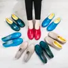Botas de Lluvia para Mujer Suela Plana Zapatos de Goma para Cocina Boca Baja Forro de Felpa Cálidos Caña Baja Antideslizantes Cortos Zapatos de Protección para el Trabajo Zapatos Impermeables