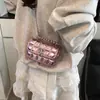 Mini bolsa quadrada para mulheres, novo acessório de moda de verão, bolsa transversal, bolsa de mão fofa para crianças, bolsa de ombro estilo de rua