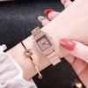 Reloj pequeño cuadrado dorado directo de fábrica, reloj de moda para mujer, reloj de cuarzo de aleación con diamantes y diamantes para mujer, disponible en stock