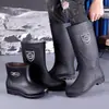 Botas de trabajo de caña alta, extragrandes, para hombre y mujer, cálidas, adecuadas para uso en cocina, pesca, impermeables, con forro de felpa, altura hasta media pantorrilla, botas de lluvia, zapatos de goma