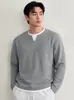 2026 se puede reactivar # Sudadera de alta gama retro de trabajo pesado de dos piezas falsas con textura horizontal de manga larga para hombre, nuevo modelo de algodón de otoño