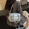Mochila de design de nicho 2024 Nova moda de verão Simples Pequena bolsa quadrada All-match Casual Ombro Crossbody Bolsa feminina