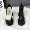 Botas de neve à prova d'água com plataforma, forradas de pelo e com cadarço, botas estilo Martin feminina, coleção de inverno 2026, com forro de fleece adicional e solas espessadas para aquecimento e proteção contra o frio.