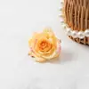 Cabeças de flores artificiais de rosa de canto estilo francês altamente realistas para novos arranjos florais estilo chinês, fundos de banquetes e decorações fotográficas para redes sociais