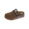 Aumento de Altura Interna Slip-On de Um Passo Fivela de Couro Biqueira Meio Chinelo Mule Belo Salto Grosso Chinelos Femininos Moda Outono 2026