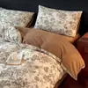 Juego de ropa de cama de cuatro piezas estilo francés vintage de algodón puro Clase A cepillado, juego de ropa de cama engrosada de algodón todo incluido de lujo ligero, funda de edredón, sábana, juego de tres piezas 4