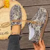 Zapatos Casuales de Madera de Colores Estilo Étnico para Mujer con Suela Gruesa, Zapatos de Lona de Caña Baja de Gran Tamaño para Exportación Transfronteriza con Cordones y Graffiti