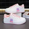 Novedad Primavera Verano 2026 Zapatos Transpirables Versátiles de Dibujos Animados Tenis de Moda Estilo Coreano Zapatos Casuales Planos de Caña Baja
