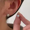 Brincos de Prata Esterlina S925 com Zircônia de Quatro Garras, Estilo Coreano, Simples, Luxo Leve, Exquisitos, Modernos, Versáteis, Adequados para o Dia a Dia, Brincos de Design de Nicho