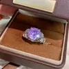 Anillo Octagonal de Corte Estrella Rosa Milenio de Gran Venta Transfronteriza, Lujosamente Engastado con Diamante de Alto Carbono Anillo Flor Rosa Paraíba