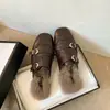 Novos Mocassins Femininos Quadrados com Relevo Peludo Estilo Vintage para Outono/Inverno 2026