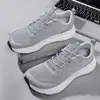 Zapatos anchos para hombre de talla grande, nueva colección de verano 2026, zapatos deportivos y casuales de malla transpirable, ligeros, diseño ensanchado, estilo barefoot, zapatos de moda