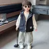 Chaleco de Trabajo con Capucha para Niños 2026 Nuevo Estilo Moda Coreana Primavera y Otoño para Bebé Ropa sin Mangas para Niños Tendencia