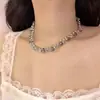 Diseño de Nicho Metal Bola Cristal Gris Perlas Collar Mujer Elegante Exagerado Estilo Frío Cadena Corta Cuello Clavícula