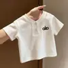 Camiseta de Algodão 100% Manga Curta com Botões para Verão, para Meninos e Meninas, Estampa de Desenho Animado Infantil Bebê, Camada Base Casual de Meia Manga, Tendência