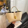 Bolso Cubo Elegante de Hombro Cruzado de Gran Capacidad para Mujer, Estilo Nuevo de Verano 2026, Casual de Moda con Hebilla de Cierre