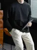 Camiseta de Manga Larga Base de Algodón con Parches 3D de Alta Gama, Sensación Relajada, para Hombre, Otoño 2026, Top Suave Casual