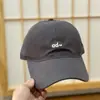 Gorra de Béisbol de Ala Ancha con Parte Superior Suave de Alta Calidad para Primavera y Verano para Hombres y Mujeres, Versátil Gorra con Letras que Hace que la Cara Parezca Más Pequeña, Sombrero Protector Solar, Moderno