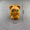 Adorno de Gato Curioso de Boj Lindo Animal Creativo Mini Juguete de Gato de Madera Pieza de Mano Regalo de Cumpleaños