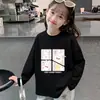 Camiseta de Algodão Puro para Crianças Primavera e Outono, Top Estiloso e Macio Estampado para Meninas, Camiseta Básica de Manga Longa para Meninos, Roupa Infantil