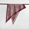 Bufanda triangular de cachemira sintética con flecos, diseño floral vintage francés, doble cara, adecuada para combinar con abrigos de otoño e invierno