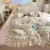 Es esponjoso y muy cálido~ El juego de cama de terciopelo de leche de cuatro piezas está engrosado para el calor del invierno, y la funda de edredón de terciopelo de coral es ropa de cama Clase A