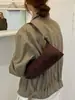 Bolso bandolera transfronterizo retro minimalista estilo motocicleta, bolso de hombro moderno y versátil, bolso de ante informal y moderno para el día a día