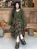 Falda de lana a cuadros para mujer, invierno retro de cintura alta, falda amplia, falda de línea A con forro polar, falda de longitud media con un look sofisticado