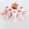 Colección de otoño e invierno: Calcetines para bebé recién nacido, diseño lindo y cómodo de oso de dibujos animados, calcetines cálidos y acogedores hasta la pantorrilla para niños