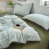 Conjunto de cama de quatro peças, algodão lavado, triângulo, agulha, cinza, listrado, algodão classe A, lençol, capa de edredom, roupa de cama para maternidade e bebê