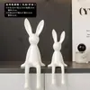 Adorno Decorativo de Conejo Sentado para Mueble de TV, Lujo Ligero de Gama Alta para Sala de Estar, Gabinete de Vino, Mesa, Decoración del Hogar, Accesorio de Nicho de Gama Alta