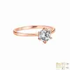 Anel Clássico de Prata Esterlina S925 com Seis Garras Totalmente de Moissanita Leve Luxo Simples Anel de Noivado com Aliança Lisa Fabricante Fornecimento Direto Atacado