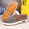 Zapatos de tela nuevos estilo Pekín antiguo para hombre, mocasines sin cordones, antideslizantes, resistentes al desgaste, zapatos casuales de trabajo, zapatillas de lona transpirables