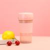 Mini espremedor doméstico pedido de presente copo de suco máquina de frutas portátil USB recarregável copo de suco Elétrico